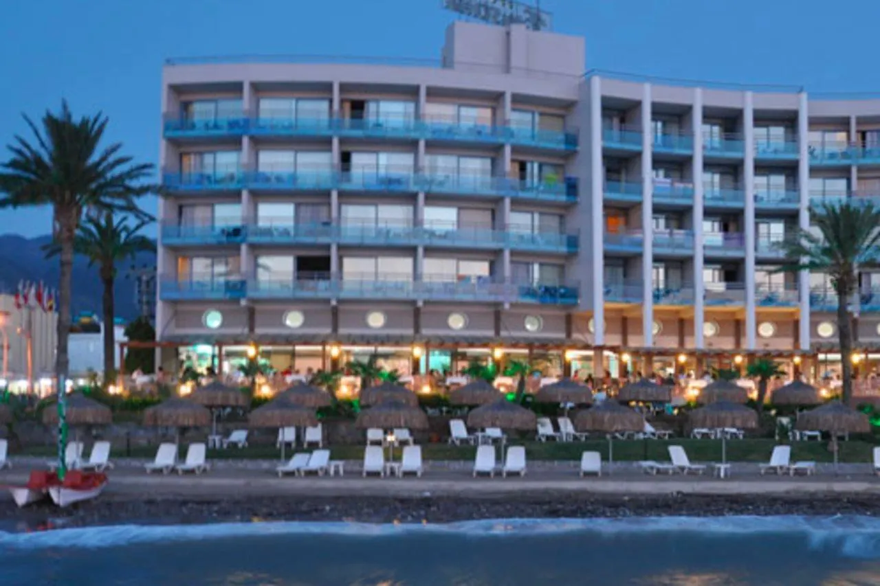Faustina Hotel & Spa クシャダス