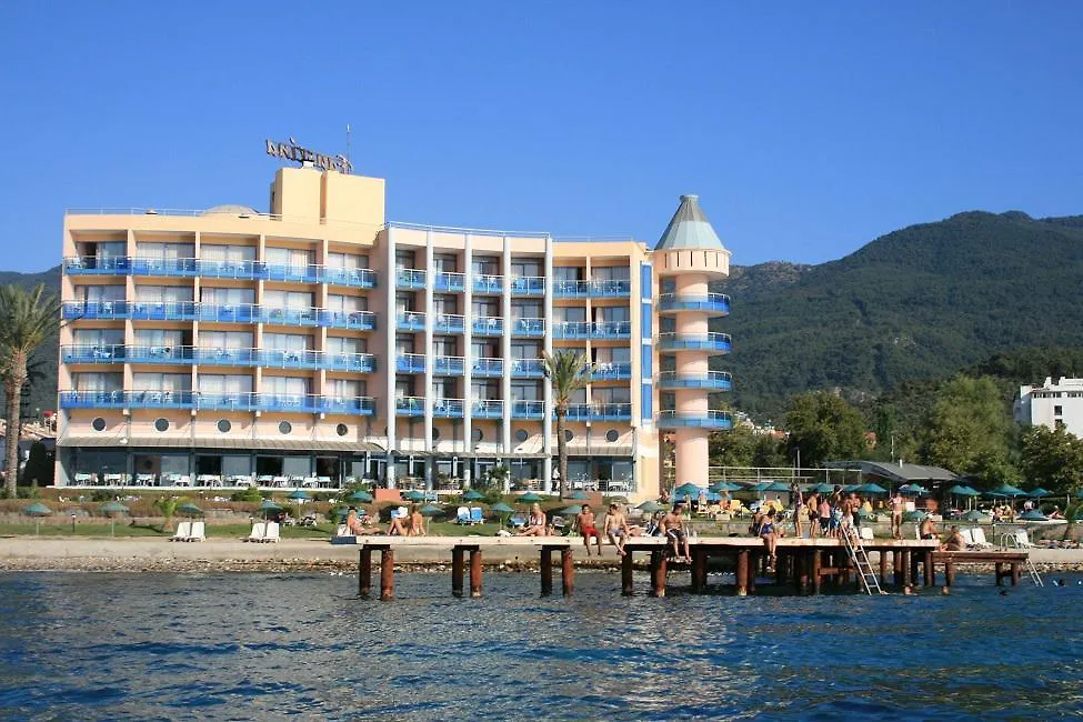 Faustina Hotel & Spa クシャダス 4*,