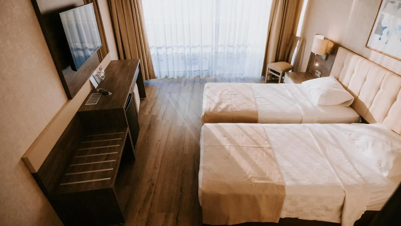 Faustina Hotel & Spa クシャダス