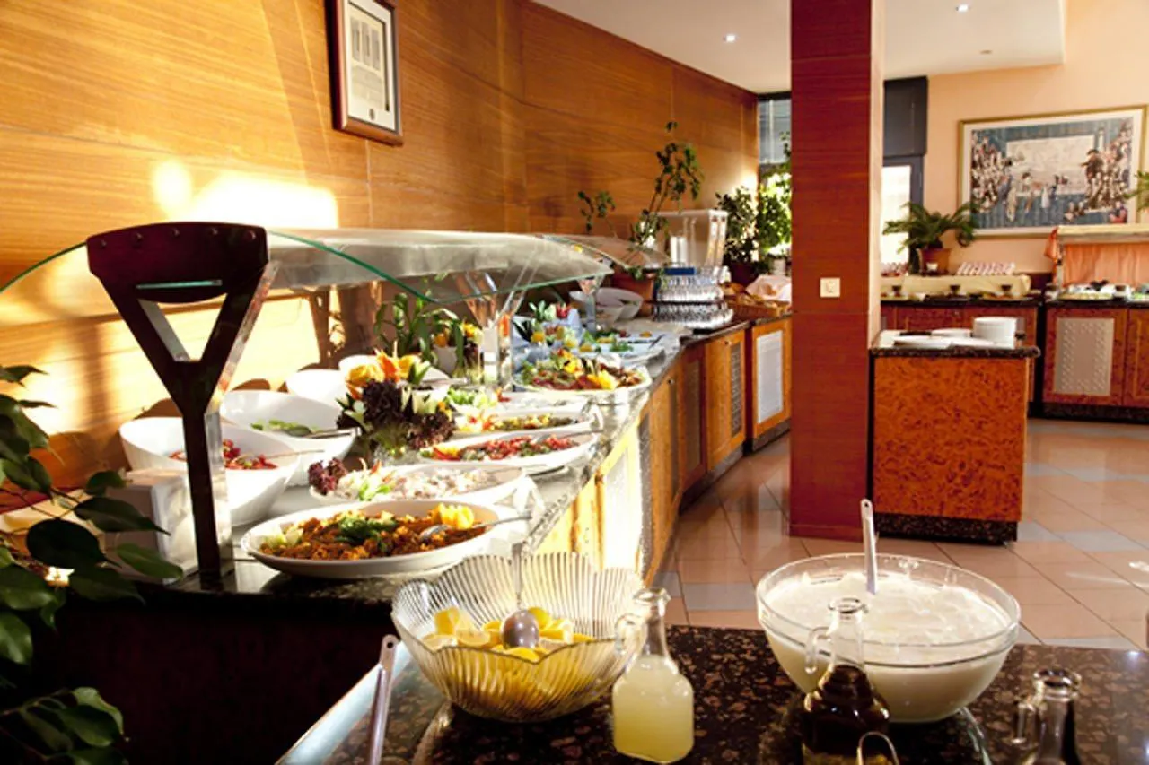 Faustina Hotel & Spa クシャダス