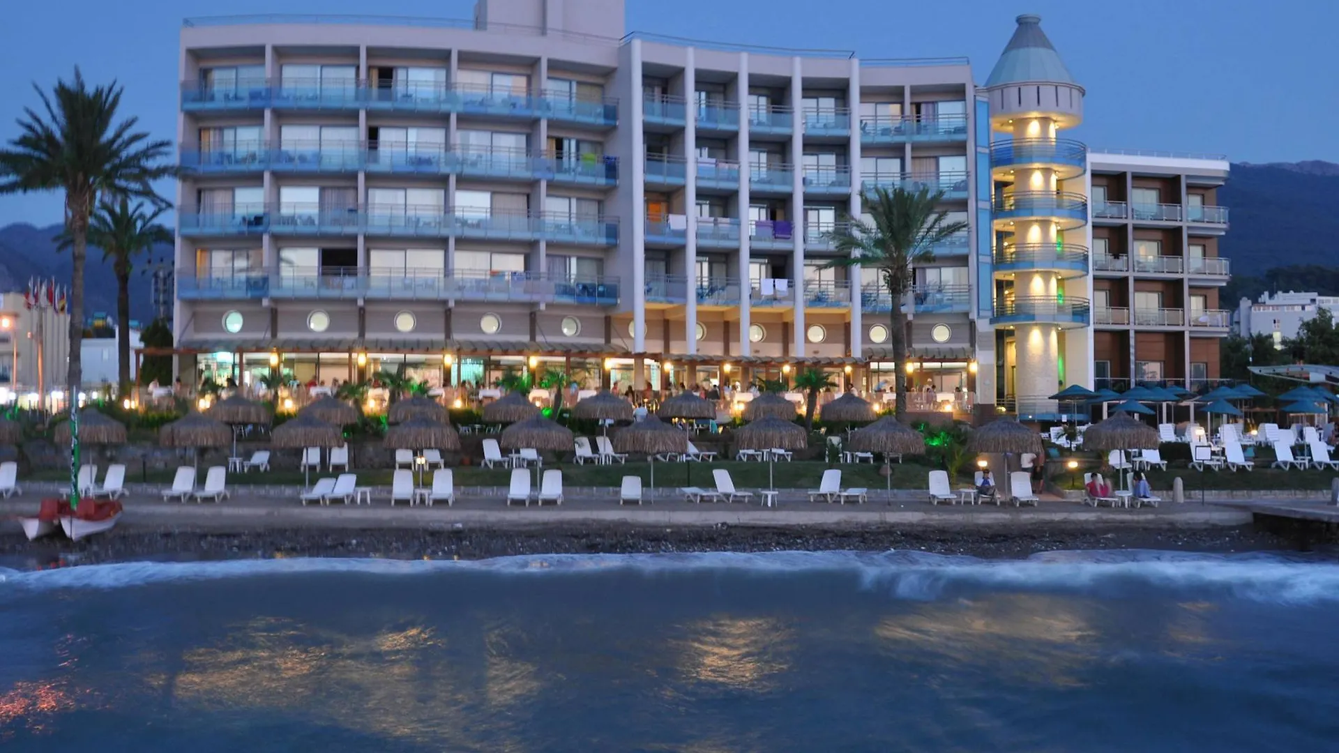 Faustina Hotel & Spa クシャダス 4*,  トルコ
