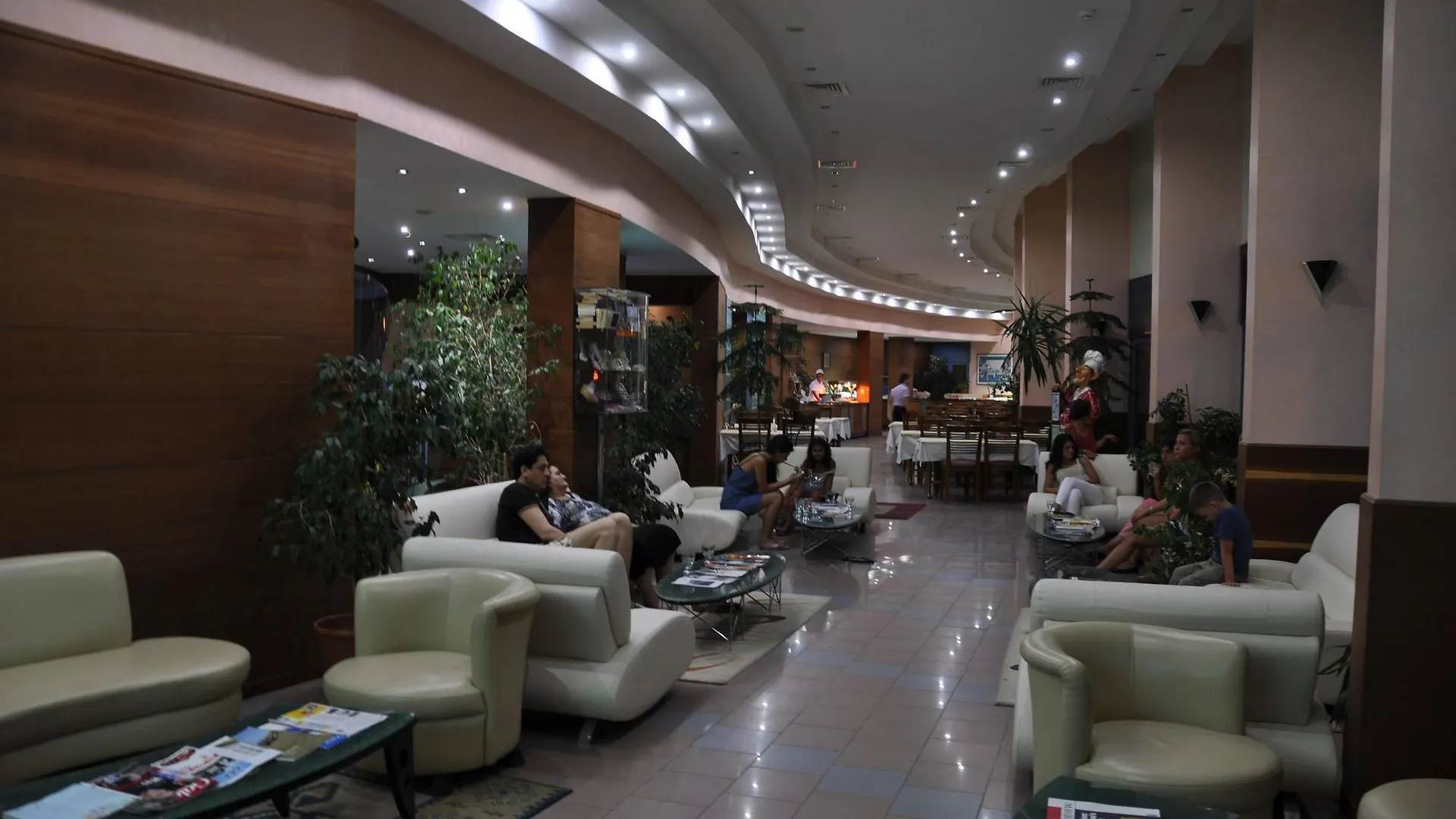 Faustina Hotel & Spa クシャダス
