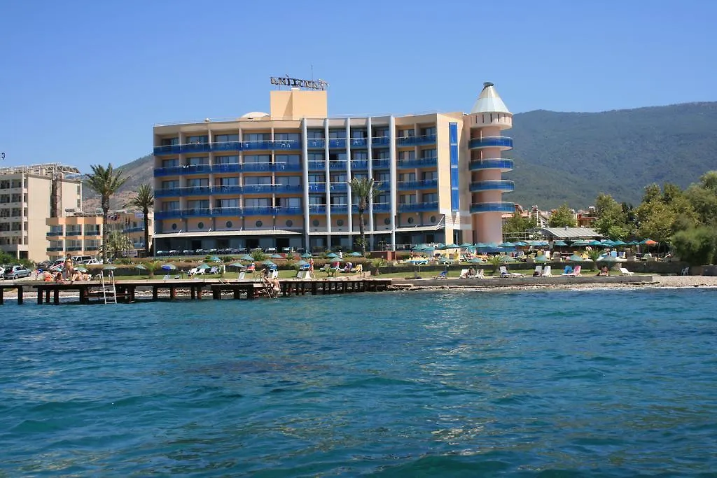 Faustina Hotel & Spa クシャダス